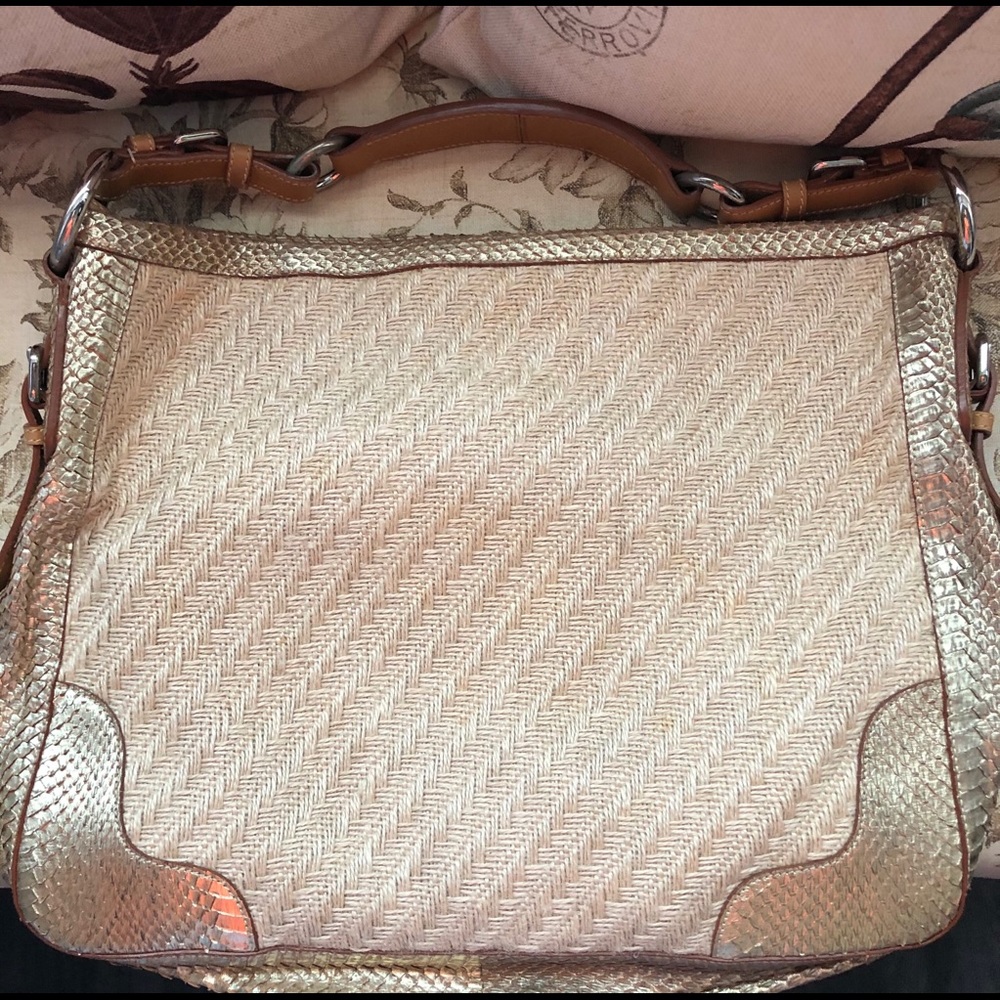 PRADA Bag - Picture 3 of 7
